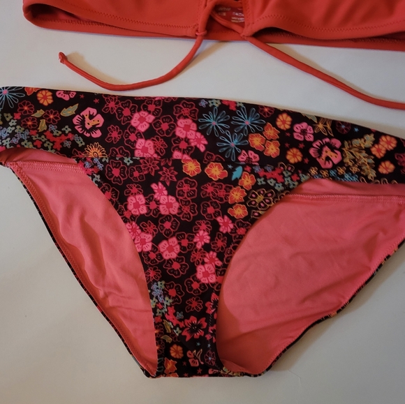 Aerie halter top style two Piece Orange and blue floral Swimsuit Sz Medium - Picture 11 of 14